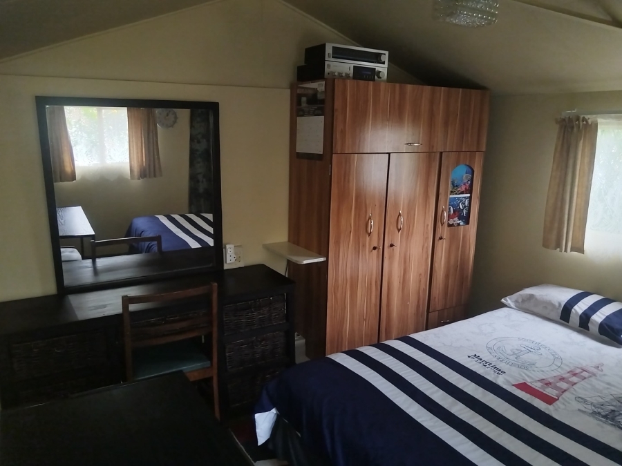 1 Bedroom Property for Sale in Langenhovenpark Free State